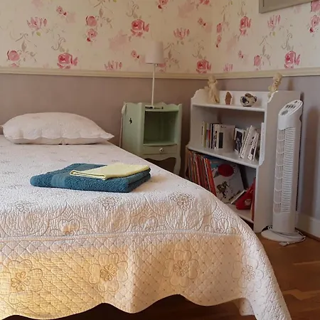 Bedloire Oda ve Kahvaltı 3*